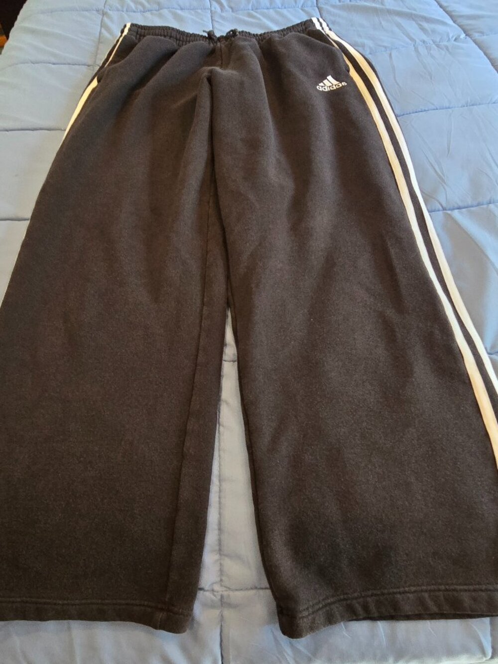 adidas Men's Essentials 3-Stripes Regular Tricot Pants